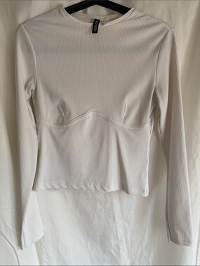 H&M Divided White Ribbed Long-Sleeve Top